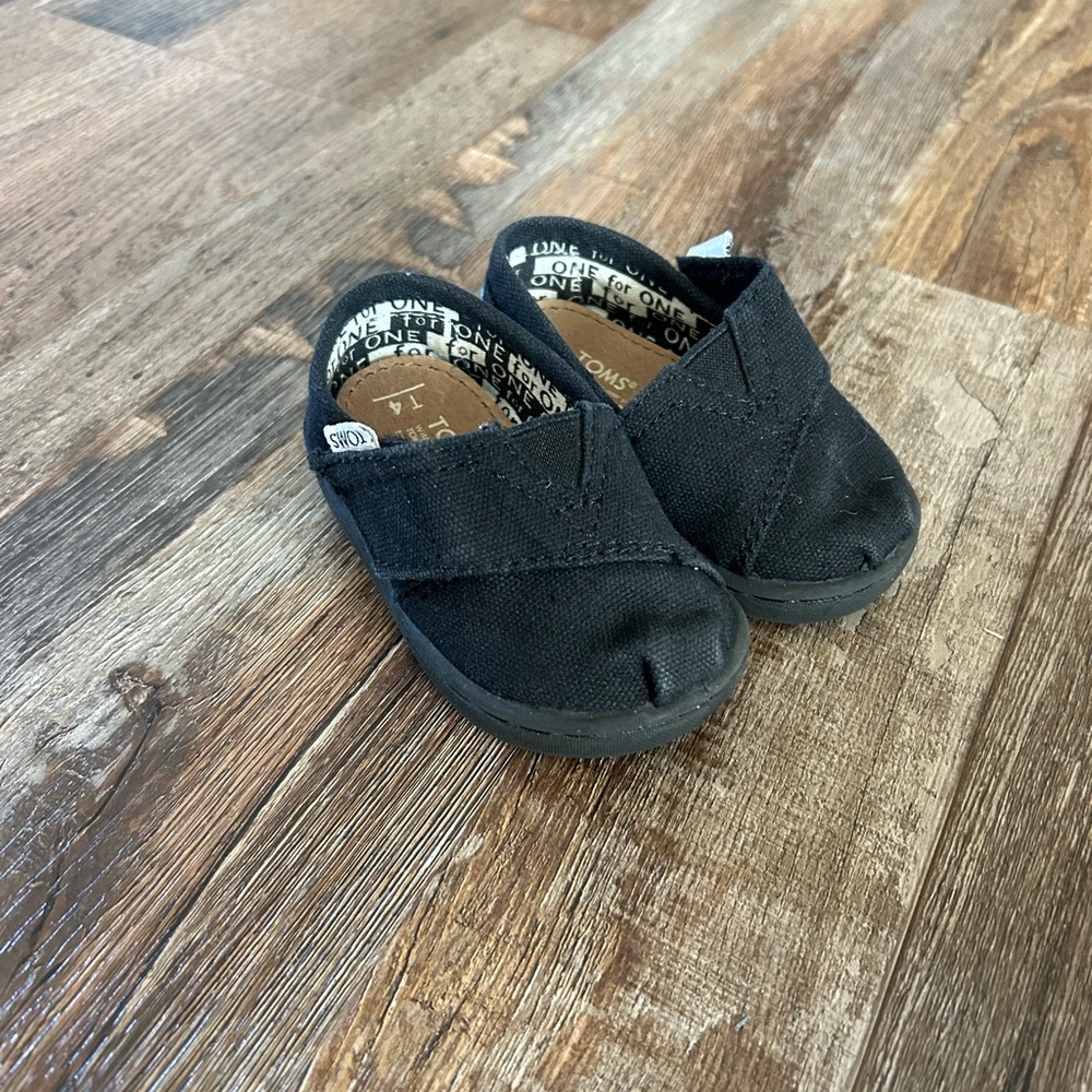Baby Toms Shoes